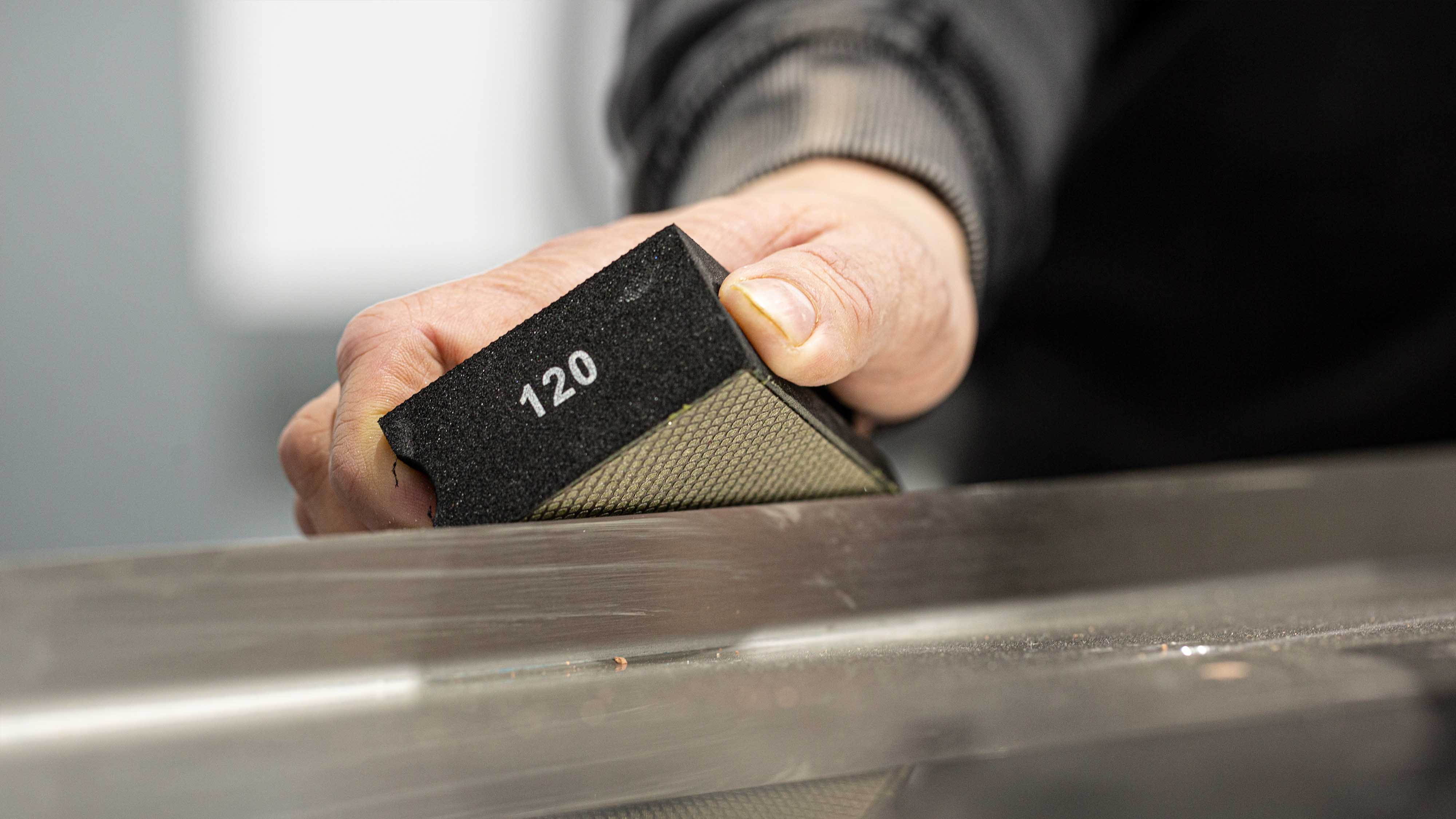 PRO Diamond Hand Sanding Pad - Grit 120 Coarse - Image 3