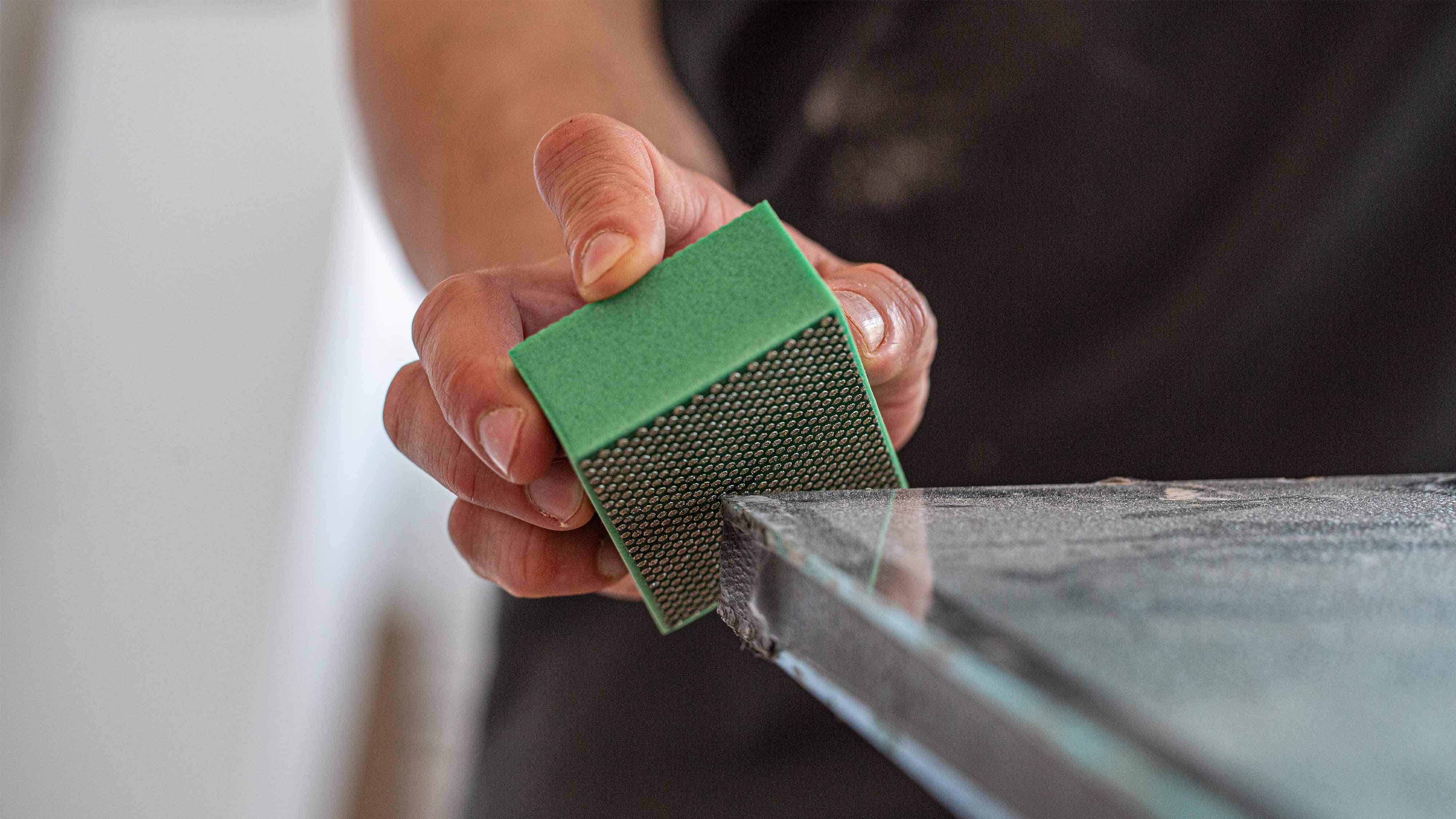 PRO Diamond Hand Sanding Pad - Grit 60 Very Coarse - 2 Pads - Image 4