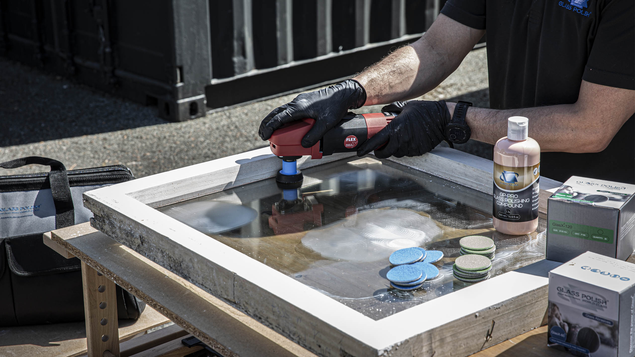PRO Glass Scratch Removal System with FLEX Polisher - Image 3